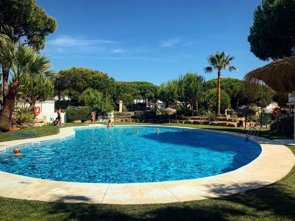 Fantastic 3-Bedroom Holiday Home Including Tennis And Pool Near Golf Course エル・ポルティル エクステリア 写真